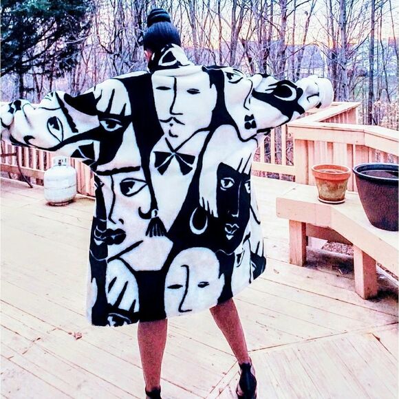 DONNYBROOK FUR COATS  - Picture 7 of 16